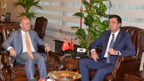 Ekonomi Bakanı Zeybekçi Mersin'de