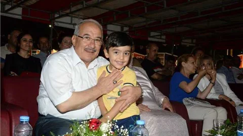 KOCAMAZ: “DUALARIMIZ AKAN KANLARIN SON BULMASI İÇİN”