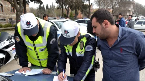 Sürücüler Dikkat..! Mersin de Trafik Denetimleri Artırıldı