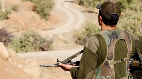 Teröristler Yine Askere Saldırdı: 3 Şehit