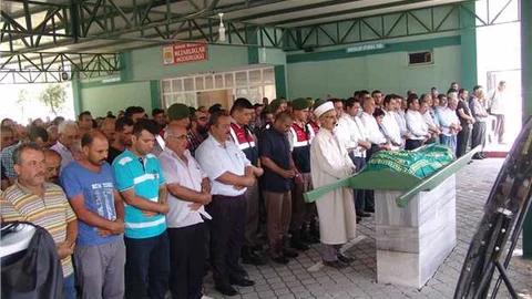 Tarsus'ta Ülkücüleri buluşturan cenaze