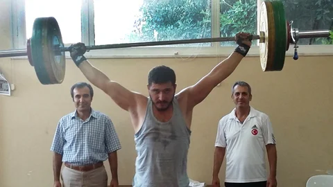 Mersinli Halterci Türkiye Şampiyonu Oldu