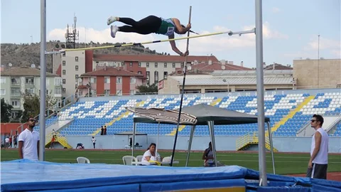 Spor Toto 1. Lig İkinci Kademe Büyükler Atletizm final yarışmaları başladı