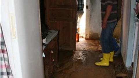 Trabzon’da sel ve heyelanlar korkuttu