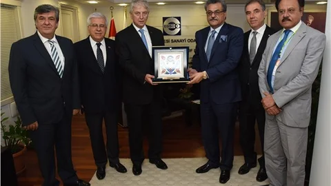‘Aramızdaki kardeşlik bağını ticari potansiyeline de yansıtalım’