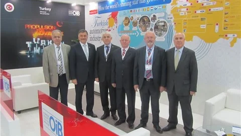 Rusya’ya 1 milyar 160 milyon dolarlık otomotiv ihracatı 800 milyon dolara düştü