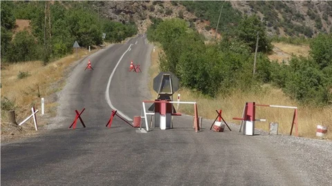 Tunceli'de yol kesen PKK'lılara yönelik operasyonlar sürüyor