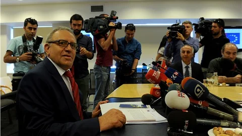 Akreditasyonu kaldıran HDP’li Bakan Doğru olan bu ayrımcılığın kaldırılması