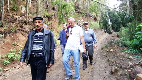 Muhtar evinde vurulmuş olarak bulundu