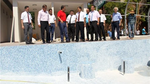 Kulaçlar sevgiye uzandı