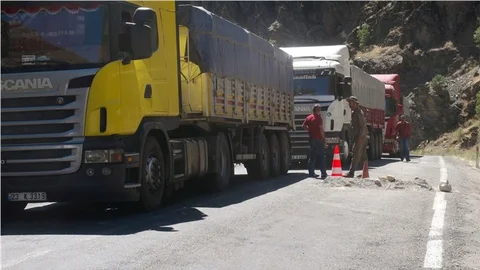 Valilik yolu açtı, PKK yeniden yola indi