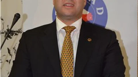 Mersin'de hem ihracat hem ithalat geriledi