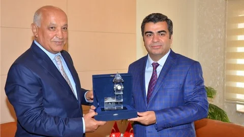 Türk Kızılayı Genel Başkanı Akar Fahri başkanlarımız illerde valilerimizdir