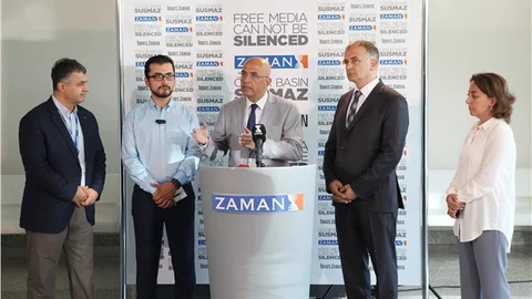 Ekrem Dumanlı 12 Eylül’ü anlattım, onu bile çarpıttılar