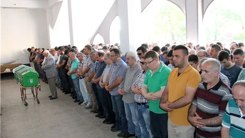 Hayırsever işadamı Karabuğa hakka yürüdü