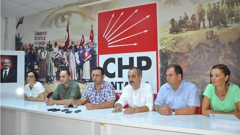 CHP Antalya'da 23 bin 800 seçmen buharlaştı