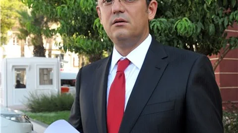 CHP, Kurban Bayramında emekliye ikramiye verilmesi için kanun teklifi verdi
