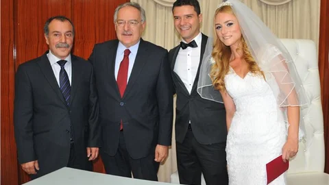 CHP Sözcüsü Haluk Koç, nikah şahitliği yaptı