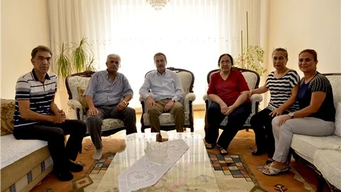 Yaralı binbaşı, yoğun bakımdayken bile 'kalp hastası' babasını düşünmüş