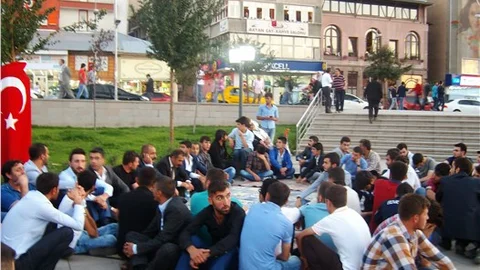 Erzurum’da Dağlıca baskını protesto edildi