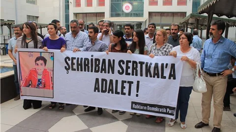 Kobani olaylarının faili görülen engelli kızın ilk duruşması görüldü