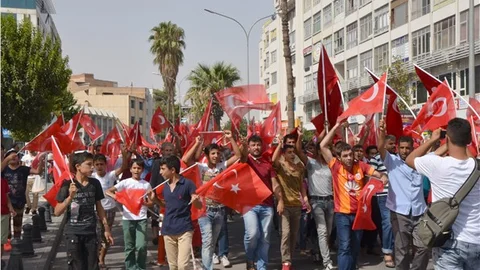 Şanlıurfalılar terör saldırılarını yürüyüş ile protesto etti