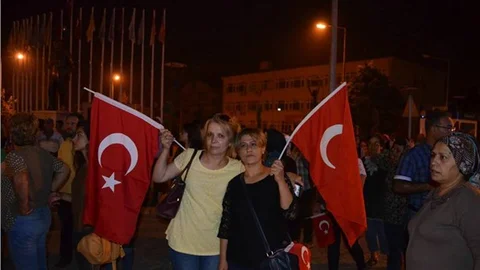 Hatay'da şehide saygı yürüyüşü düzenlendi