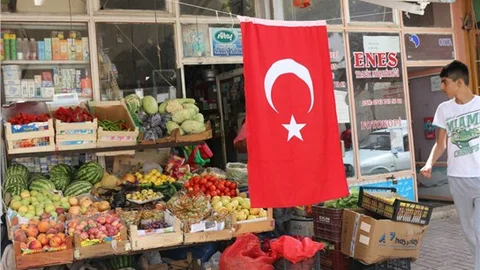 Akçakale’den bayraklı tepki