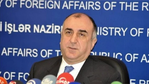 "Bakü- Tiflis- Kars demiryolu ile Çin'den Avrupa'ya yük taşınabilecek"