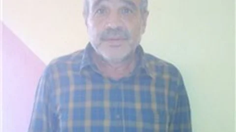 Askerlikte vurulan oğlunun naaşını şehitliğe naklettirmek istiyor