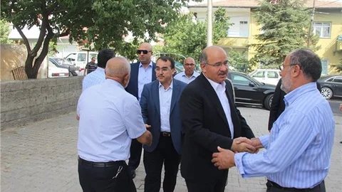 Eski bakanlardan Kapusuz’a taziye ziyareti