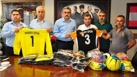 Nazilli Belediyesi’nden amatör spor kulübüne malzeme yardımı