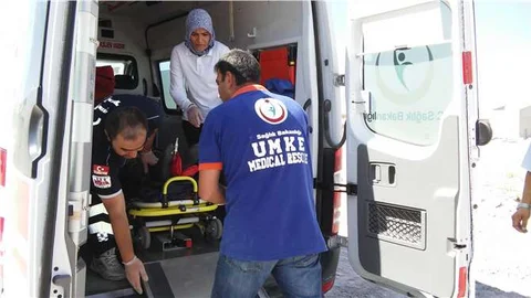 Havalandırma bacasından düşen işçi kurtarıldı