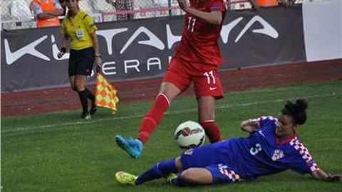 Türkiye 1 - Hırvatistan: 4