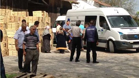 Kocasının bıçakladığı iki çocuk annesi kadın öldü
