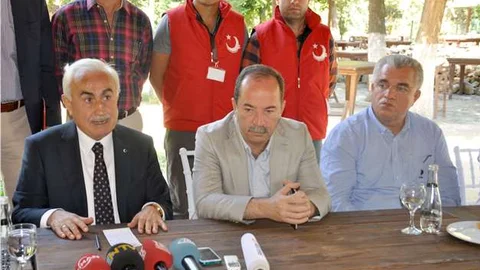 Suriyelilere Edirne'den ayrılmaları için yarına kadar süre verildi