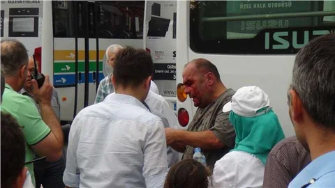 Halk otobüsü sürücüsü bıçaklı saldırıya uğradı