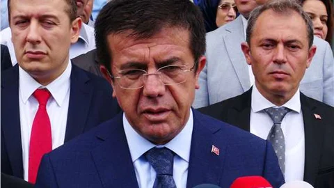 Zeybekci, istifa eden bakanları eleştirdi