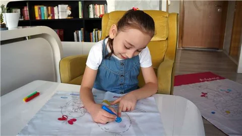 "Çocuklar, kullandıkları boyada kişiliklerini yansıtıyor"