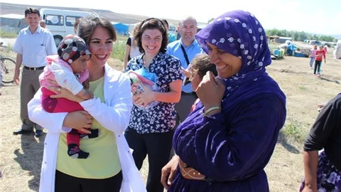 Çorum’daki tarım işçilerine diş taraması yapıldı