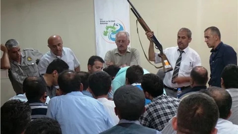 Avcılar, el konulan tüfeklerini alabilmek için ihaleye girdi