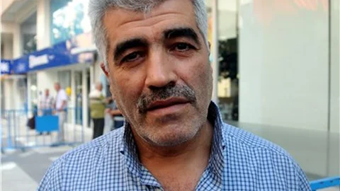 Uzun namlulu silahlarla Bank Asya baskınına müşterilerden tepki