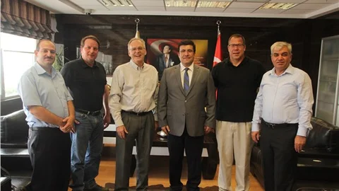 Zirve ile California Baptist Üniversitesi ortak proje anlaşması imzalandı