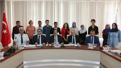 Başarılı öğrencilere teşekkür belgesi