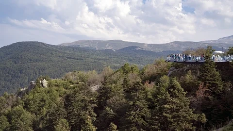 Uludağ Bakacak'tan her gün yüzlerce kişi Bursa’yı kuş bakışı izliyor