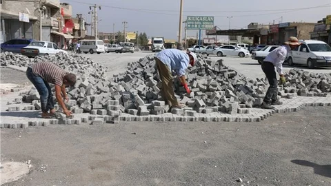 Akçakale Sanayi Sitesi kilitli parke taşı ile döşeniyor