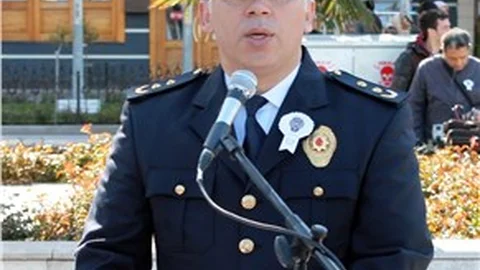 Vatandaşı telefon dolandırıcılarına karşı uyardı