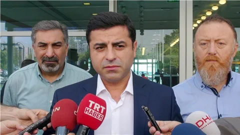 Demirtaş İçişleri Bakanı’nda haysiyet olsa istifa ederdi!