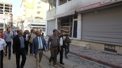 Silvan’da inceleme yapan baro heyetine ateş açıldı