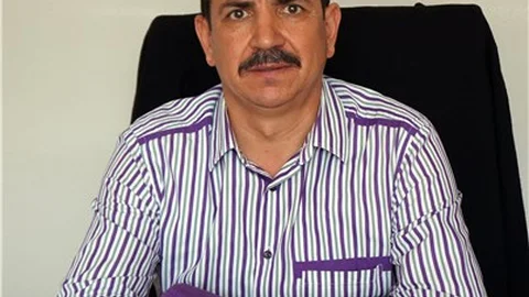 Efe 'Siyasi hayatıma mal olsa da çözüm sürecini götüreceğim' diyen istifa etsin